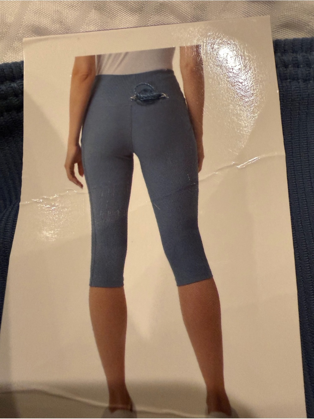 Women’s Mid-Rise Blue Capri Leggings